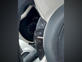 /photos/9674/3e7207b7-6dbb-41ea-94da-036243ede268_i320x240.jpg