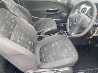 /photos/9674/840a445d-040b-4dfc-8ab3-9aa5332a0c56_i320x240.jpg
