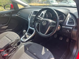 /photos/9674/983f10e8-dca0-4eae-ae8e-e8b525e8c398_i320x240.jpg