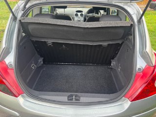 /photos/9674/e57323a8-727e-467c-a6db-df963f66d329_i320x240.jpg