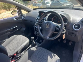 /photos/9674/fc10a9c8-9332-43b4-86a8-2fa4216a678f_i320x240.jpg